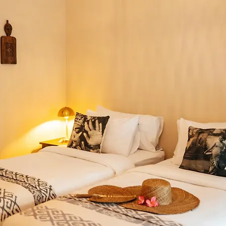 Hani Hideaway-3
